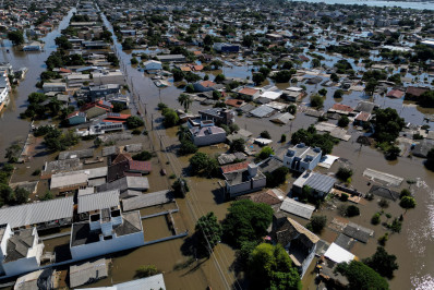 Sobe para 169 o número de mortos após inundações no Rio Grande do Sul 