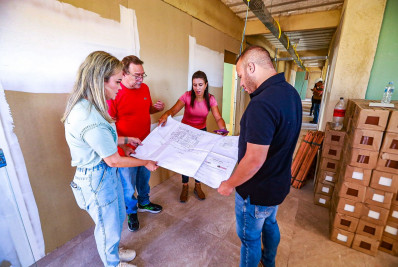 Primeira-dama e secretário de Belford Roxo visitam obras da Saúde e Educação