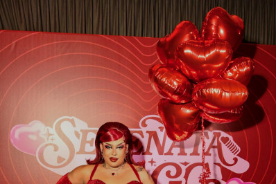 Famosos marcam presença na gravação do DVD de Glória Groove; confira fotos