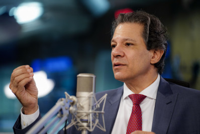 Folha de pagamento de 17 setores será reonerada a partir de 2025