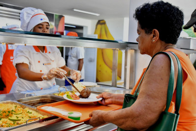 Restaurante do Povo de Belford Roxo abre no Dia das Mães com cardápio especial