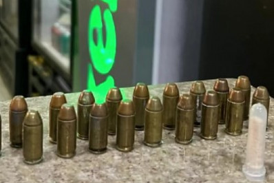 Polícia Civil prende dono de bar com munições e droga