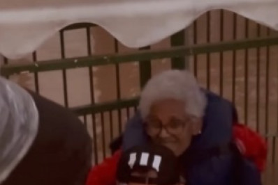 Ex-Flamengo vence prêmio no Fifa The Best por ações no Rio Grande do Sul