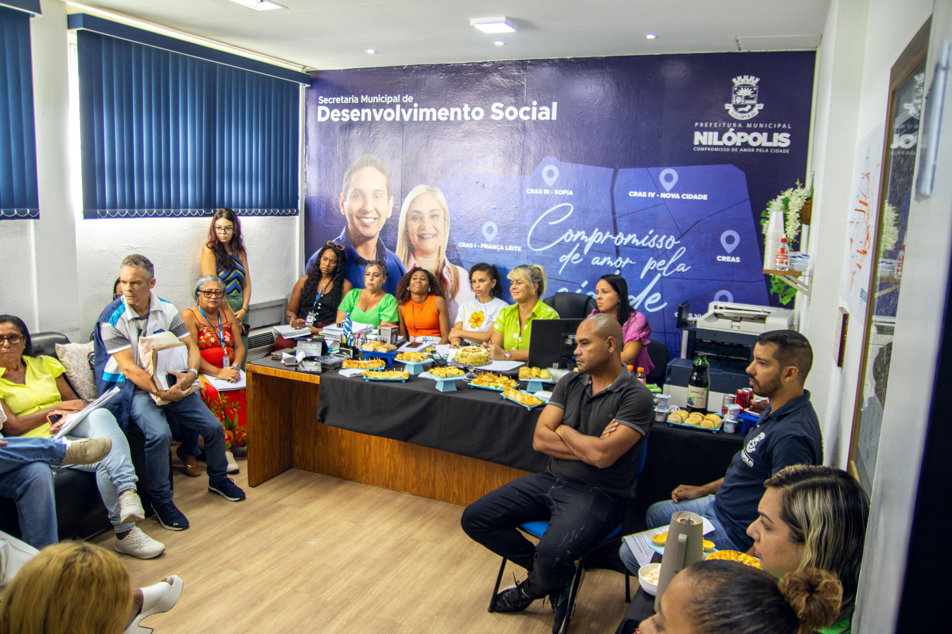 A reunião contou com a presença dos representantes das secretarias municipais de Desenvolvimento Social, Cidadania e Direitos Humanos, Educação e Saúde. O Conselho Tutelar de Nilópolis, além do Detran-RJ, NAC e a Receita Federal - Felipe Soares / PMN