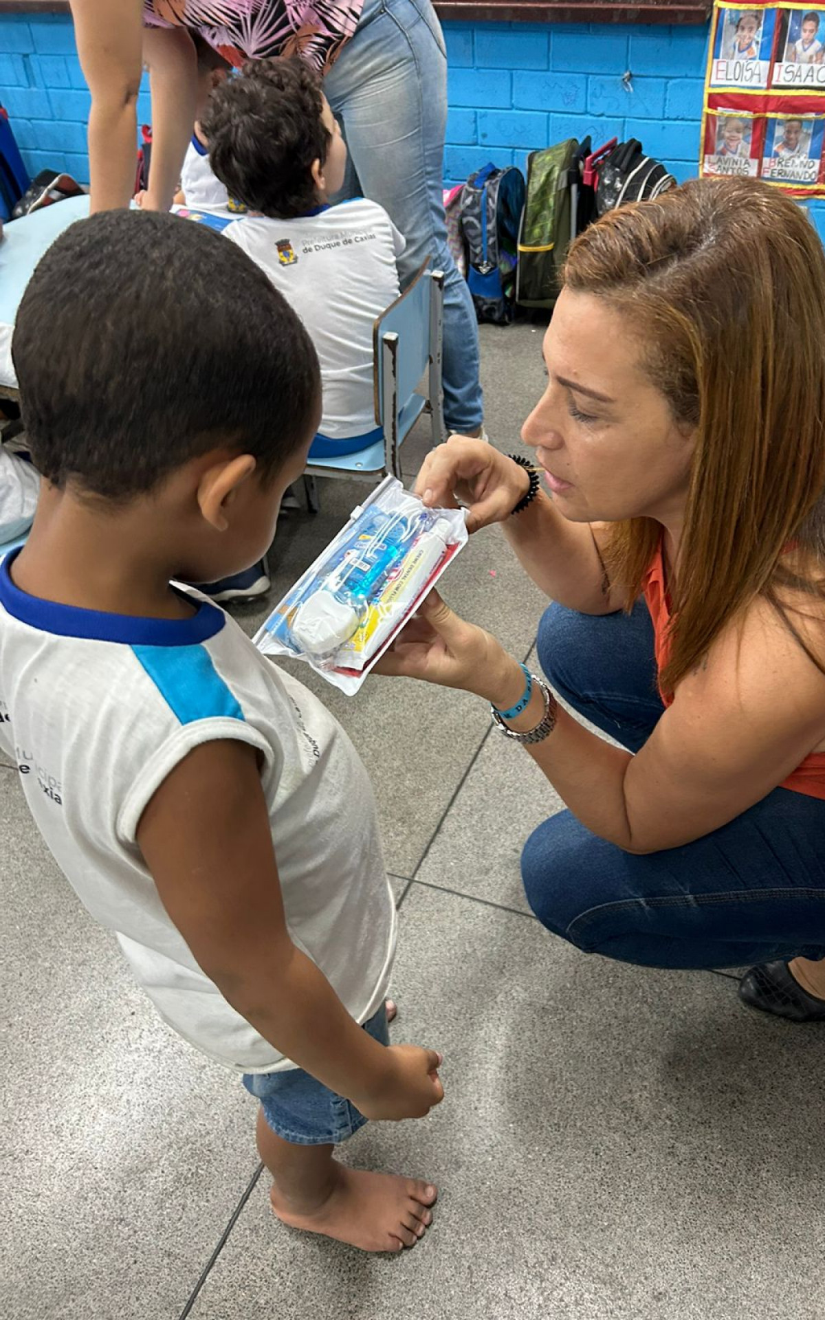 Escolas de Duque de Caxias recebem a&ccedil;&atilde;o de sa&uacute;de bucal - Divulga&ccedil;&atilde;o