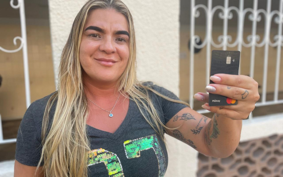 A empres&aacute;ria Jessyca Uch&ocirc;a termina de pagar o parcelamento em outubro - Paulo Sergio Costa / Ag&ecirc;ncia O Dia