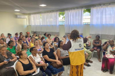 Palestra e roda de conversa destacam direitos e enfrentamento à violência contra idosos em Casimiro