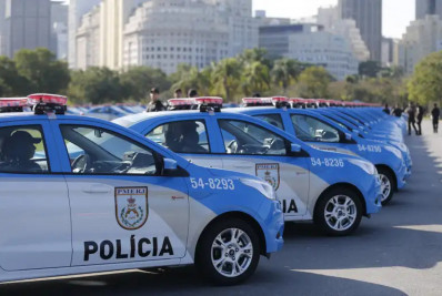 Armamento furtado de batalhão da PM em Santos é encontrado na casa de policial