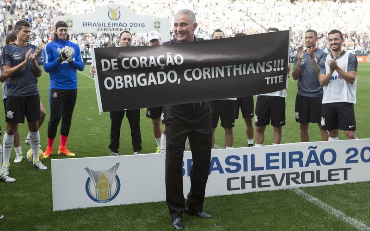 Corinthians reencontra Tite ap&oacute;s 8 anos, ap&oacute;s recusas e mal estar