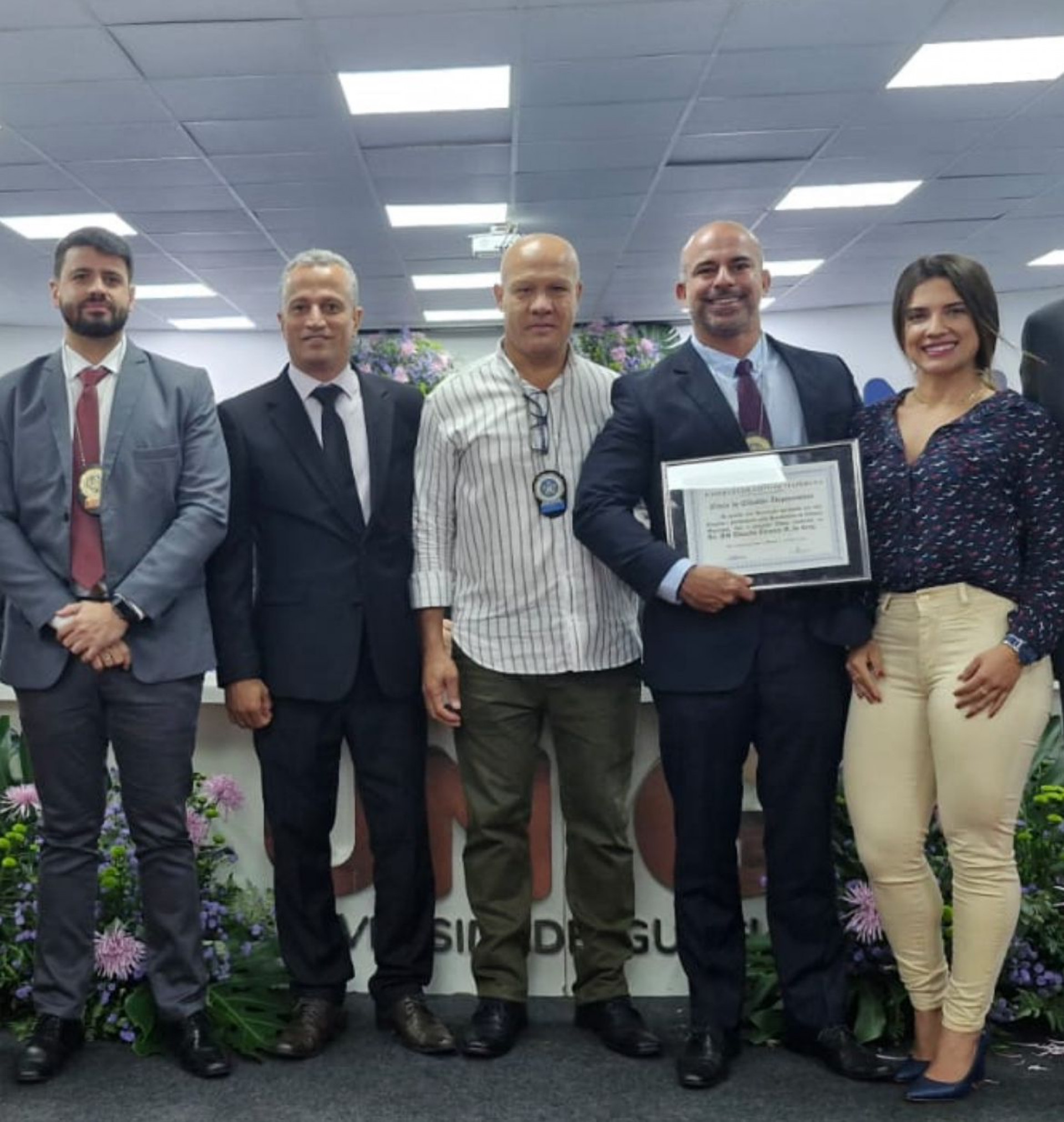 Gabriel Ramos, vereador Jeffinho, Reinaldo Severo, Eduardo Teixeira e a noiva Roberta