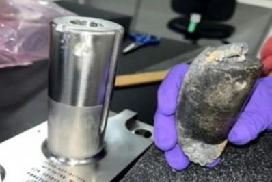 Objeto estranho vindo do espaço quase acerta criança