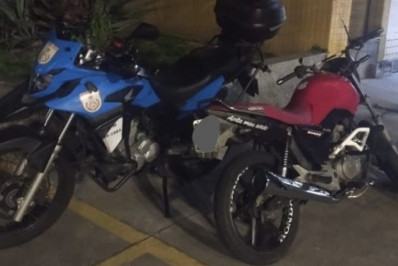 Homem é preso com moto adulterada em Arraial do Cabo