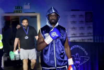 Lutador morre no ringue durante sua primeira luta profissional no boxe