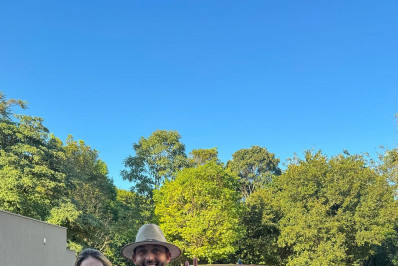 Virginia Fonseca presenteia irmão com carro de luxo 