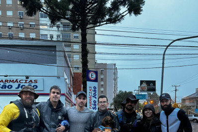 Deputado Marcelo Queiroz arrecada 25 toneladas de ração para animais no RS