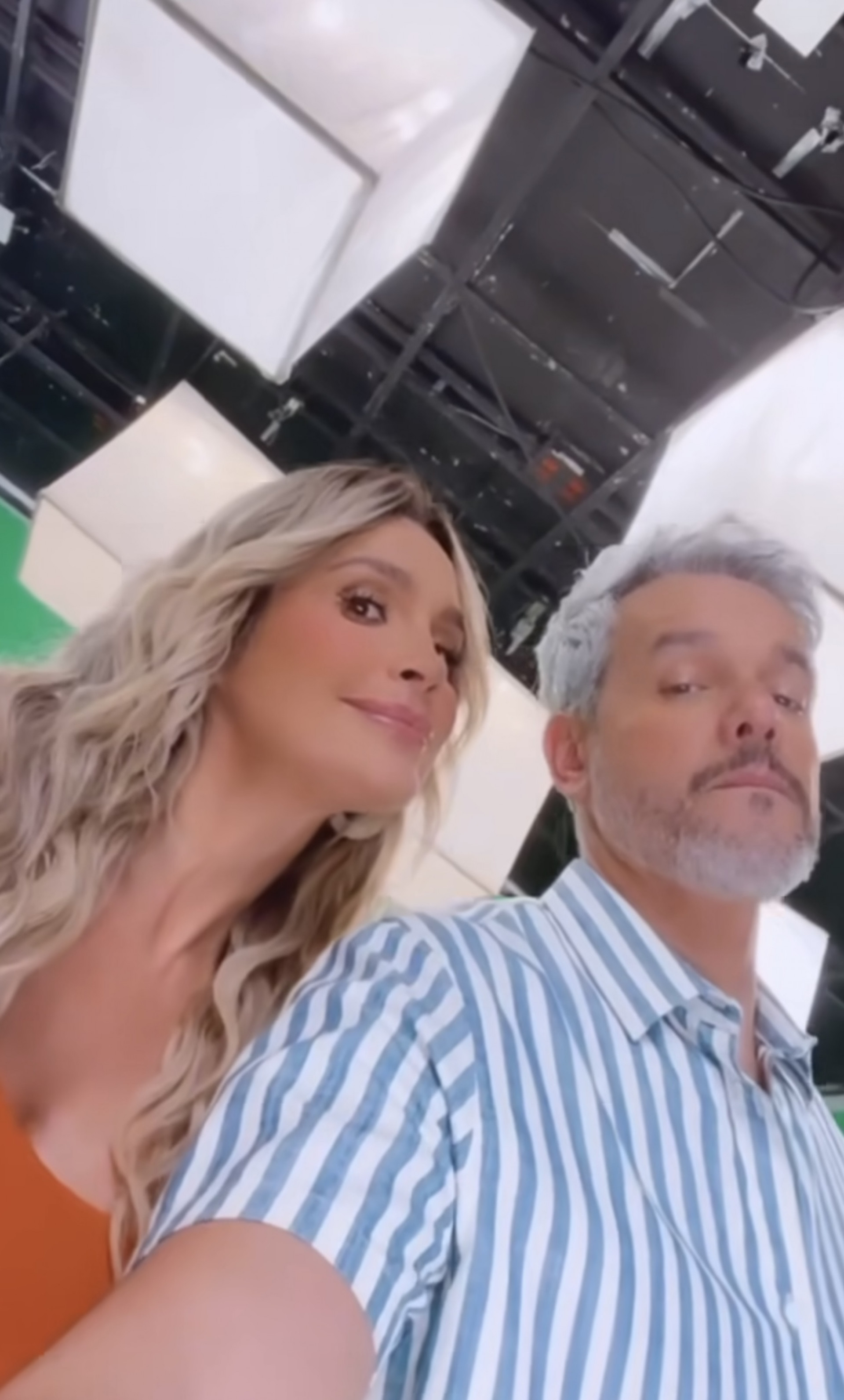 Flávia Alessandra se declara para Otaviano Costa - Reprodução