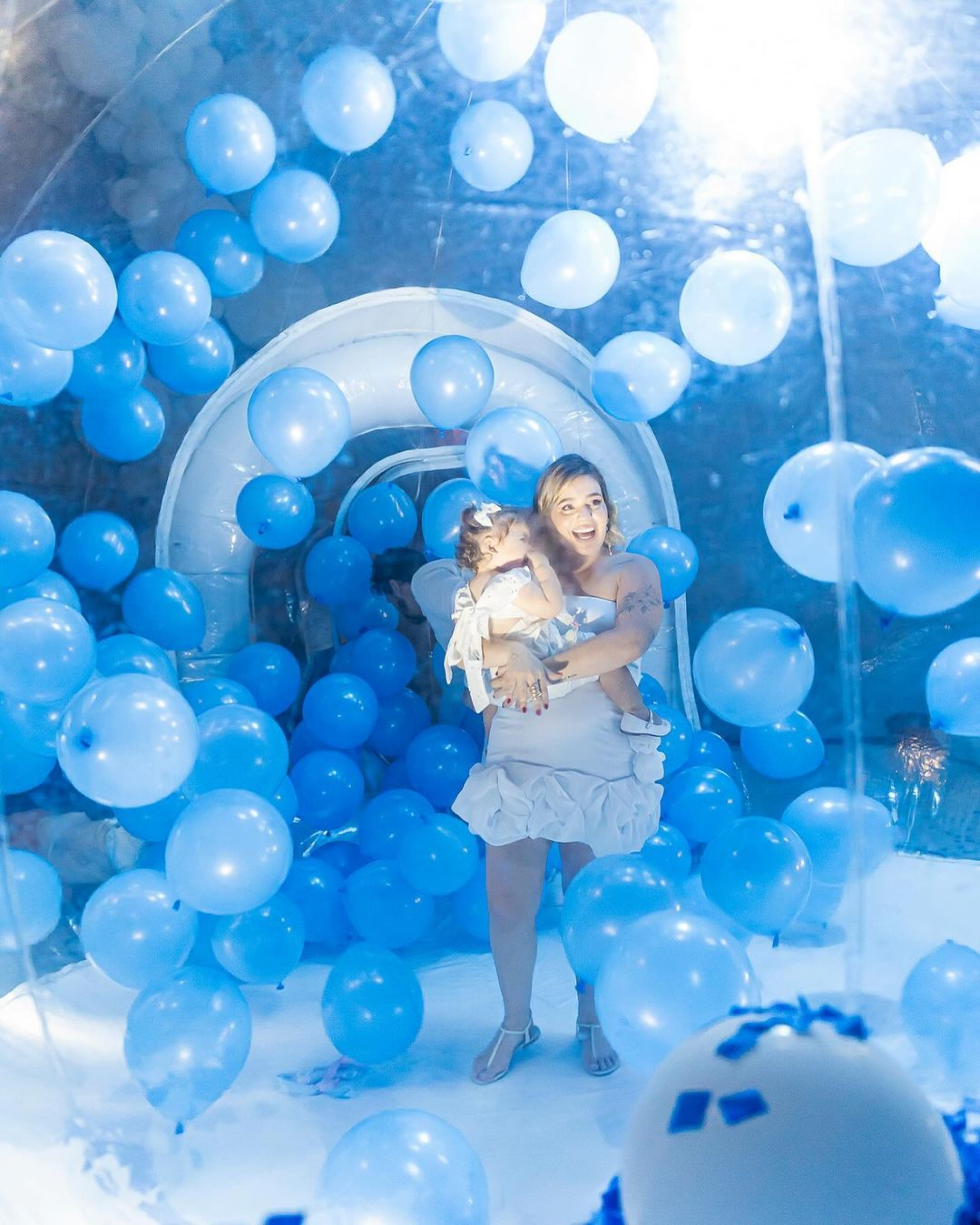 Viih Tube e Eliezer compartilham fotos de chá revelação do segundo filho - Reprodução