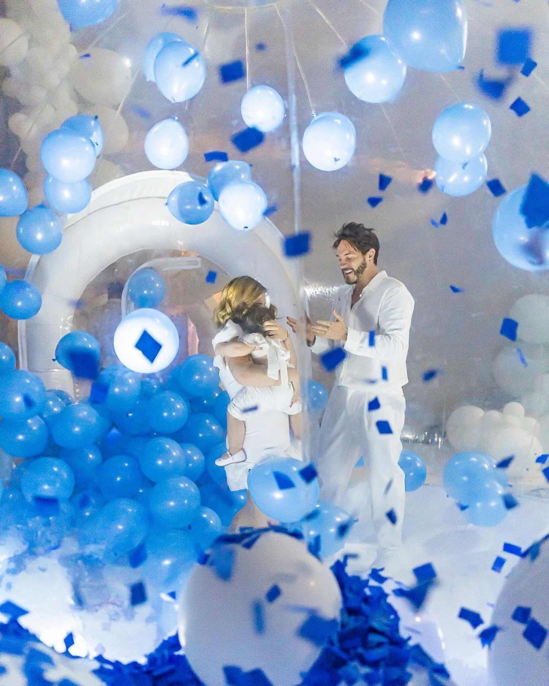 Viih Tube e Eliezer compartilham fotos de chá revelação do segundo filho - Reprodução