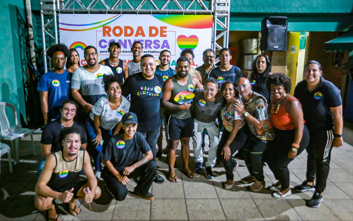 O evento contou com a participação de representantes de diversos setores e debateu o atendimento ao público LFGBTI+