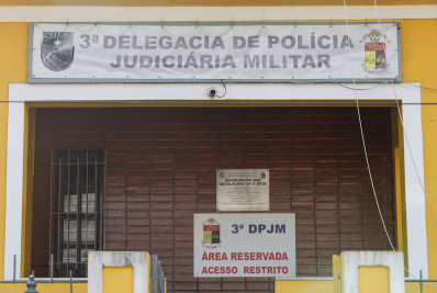 Corregedoria da PM investiga agente acusado de ameaçar a mãe e o irmão