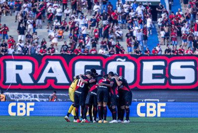 Atlético-GO x Flamengo: STJD suspende presidente, atacante e mascote do clube goiano