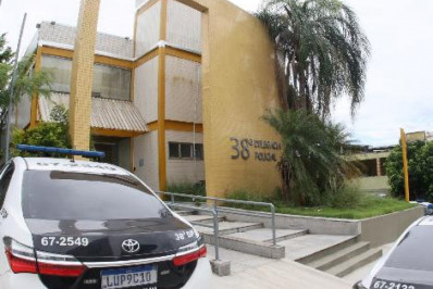 Polícia prende mulher acusada de homicídio em Belford Roxo