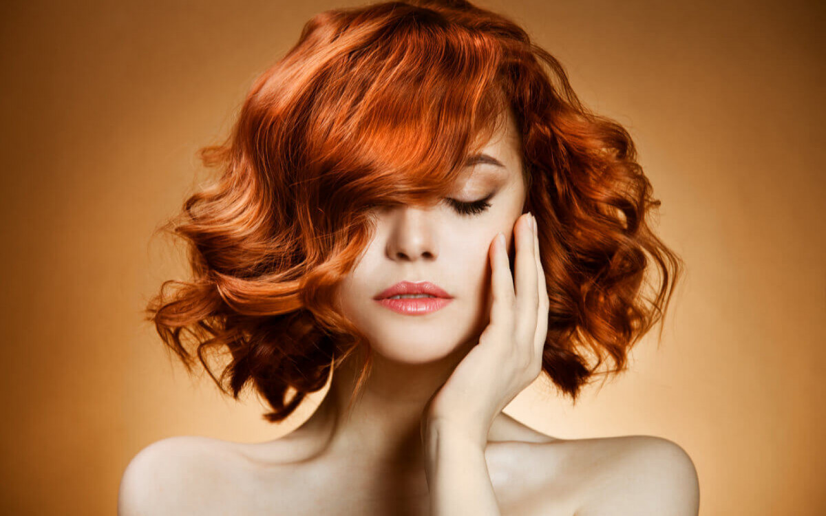 Tonalizantes realçam o tom dos cabelos (Imagem: YuriyZhuravov | Shutterstock)