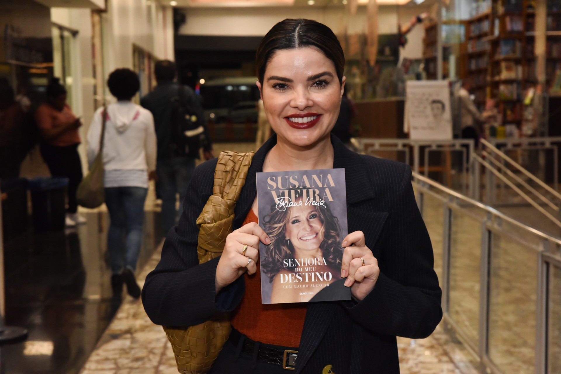 Vanessa Giacomo - Leo Franco/ Agnews