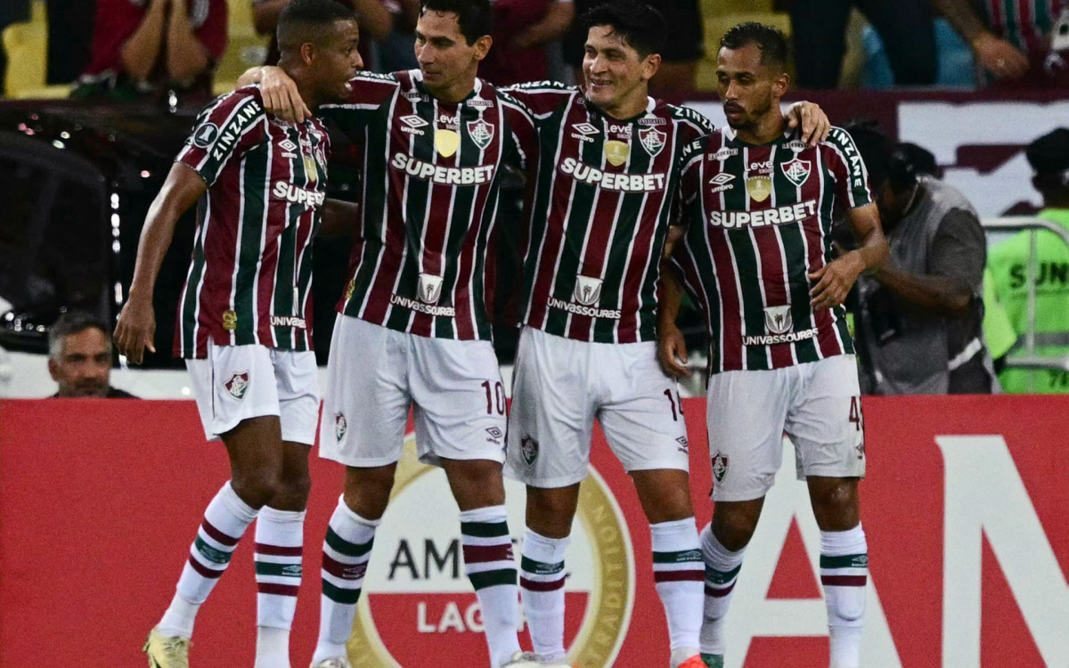 Fluminense enfrentou o Cerro no Maracanã