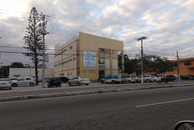 Dona de clínica de estética em Cabo Frio é presa