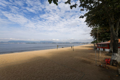 Previsão indica fim de semana com céu nublado e chuva fraca