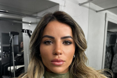 Skatista Leticia Bufoni posta homenagem a MC Kevin