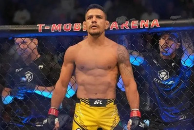 Ex-campeão, brasileiro Dos Anjos toma decisão sobre futuro no UFC