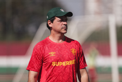 Sem Brasileirão, Fluminense tem tempo e testes para nova forma de jogar