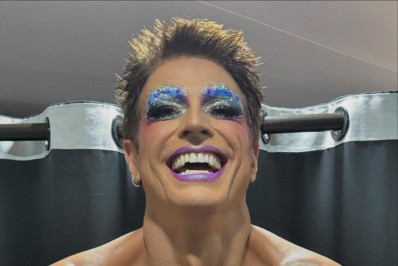 Reynaldo Gianecchini enfrenta homofobia após fotos como drag queen