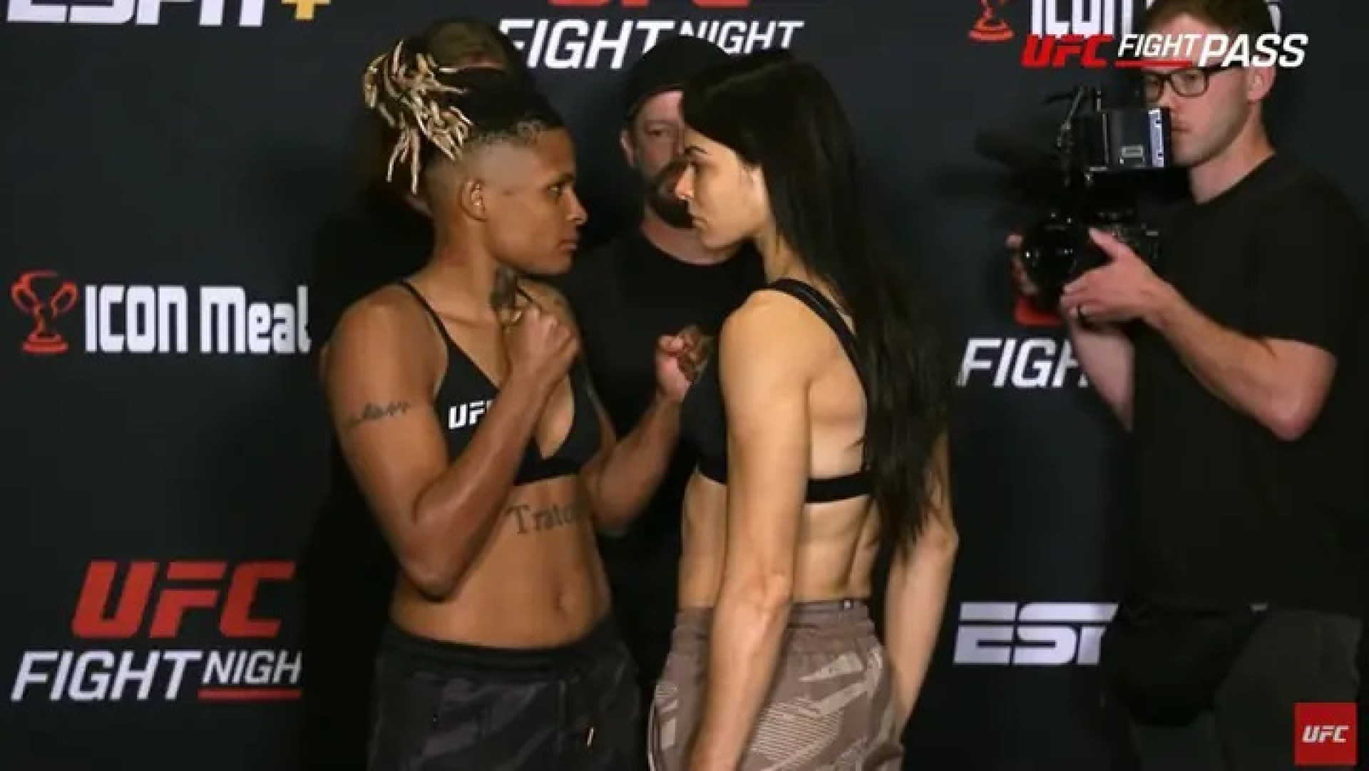 Tamires Vidal e Melissa Gatto farão duelo brasileiro no card deste sábado -  (Foto: Reprodução/UFC)