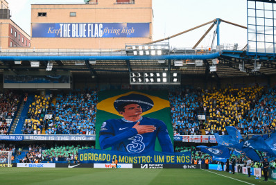 Torcida do Chelsea homenageia Thiago Silva: 'Obrigado, Monstro'