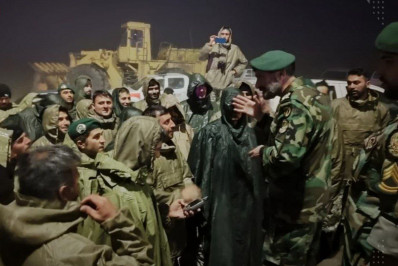 Irã: resgate diz estar perto do local onde helicóptero com presidente caiu