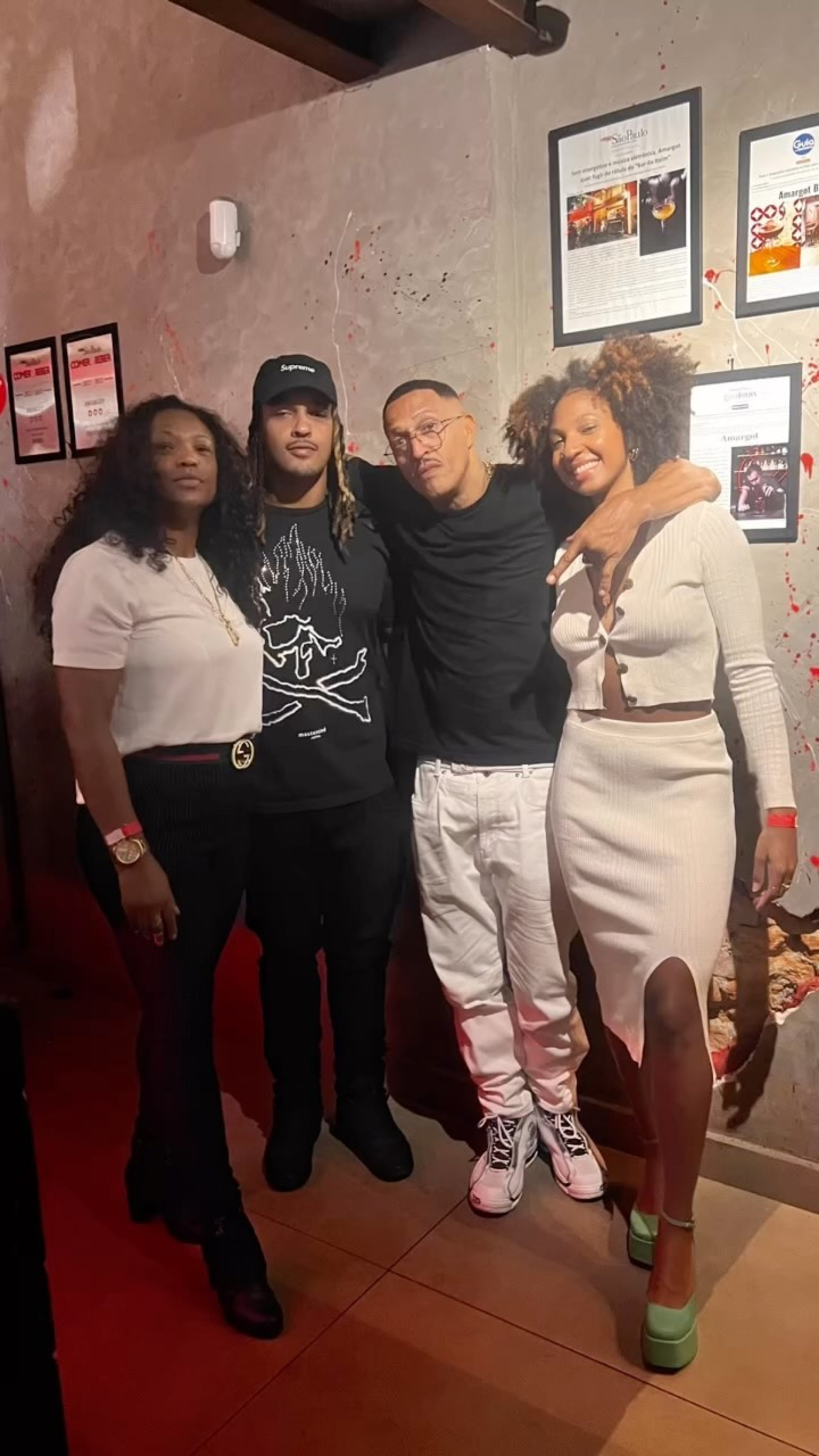 Mano Brown e sua família  - Reprodução / Instagram 