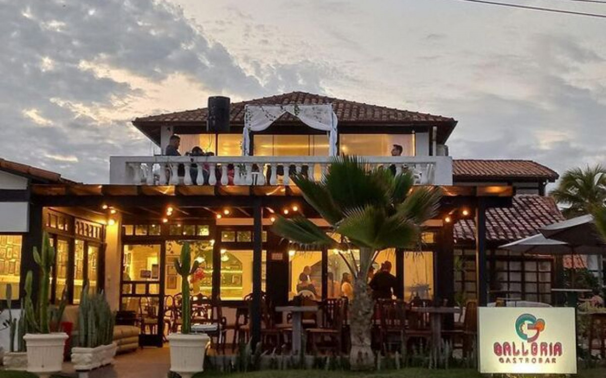 Para os amantes de boa música e culinária refinada, os restaurantes locais oferecem motivos de sobra para serem escolhidos