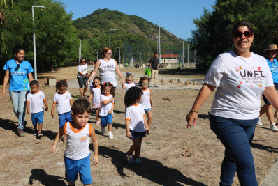 Estudantes visitam a Ilha do Tibau e aprendem sobre educação ambiental
