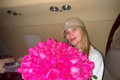 Virginia Fonseca é surpreendida pelo marido, Zé Felipe, e se declara: 'Te amo muito'