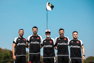 Lucas Piton, do Vasco, conta como foi o primeiro contato com Álvaro Pacheco