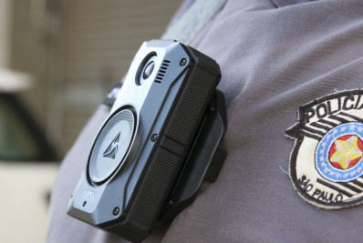 Governo de SP lança edital para ampliar câmeras corporais da polícia 
