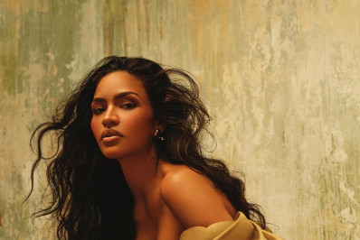 Cassie Ventura se pronuncia sobre vídeo em que é agredida por Sean Diddy Combs