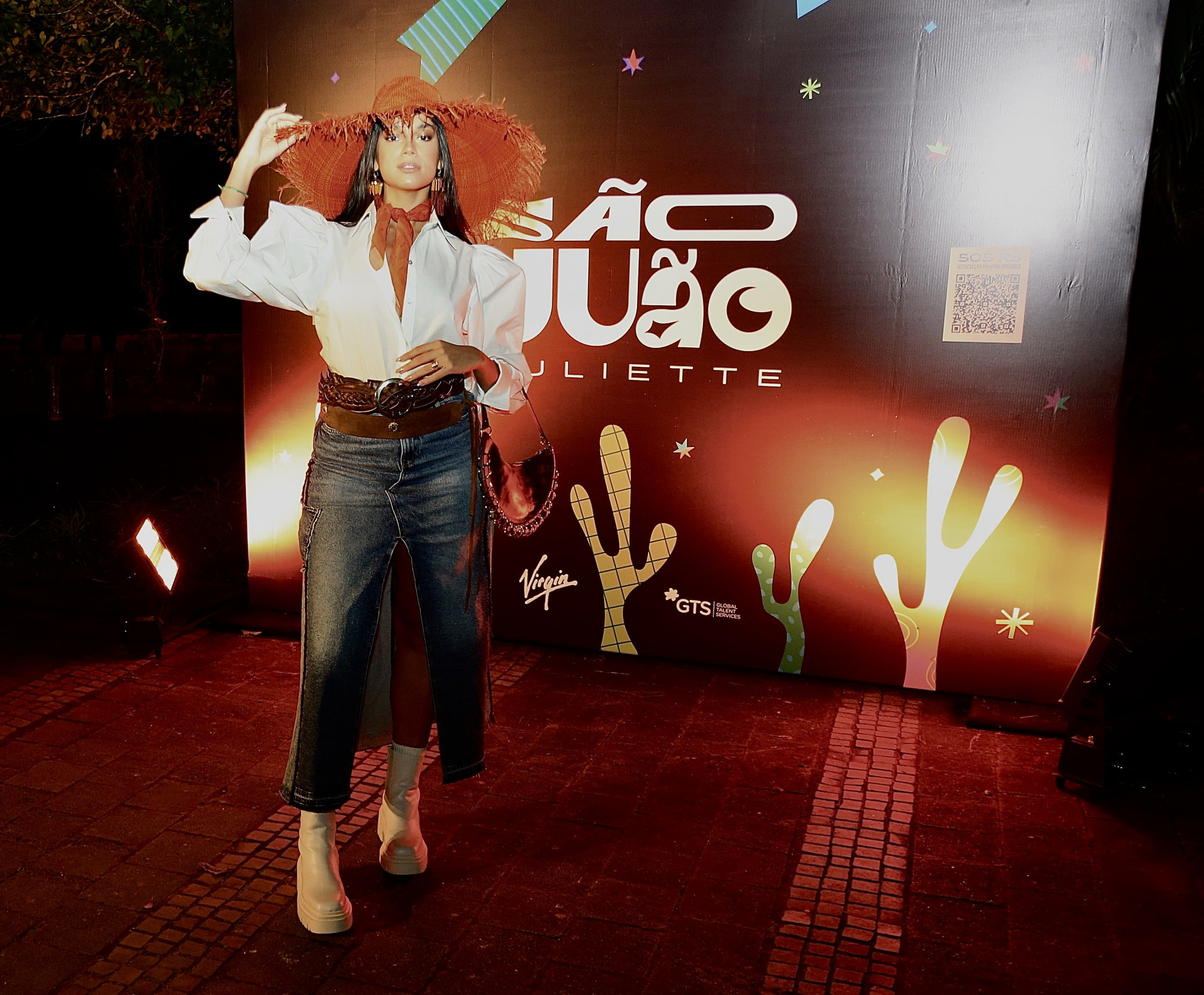 Alane Dias marca presença em 'São JUão', de Juliette - Delson Silva/ Agnews