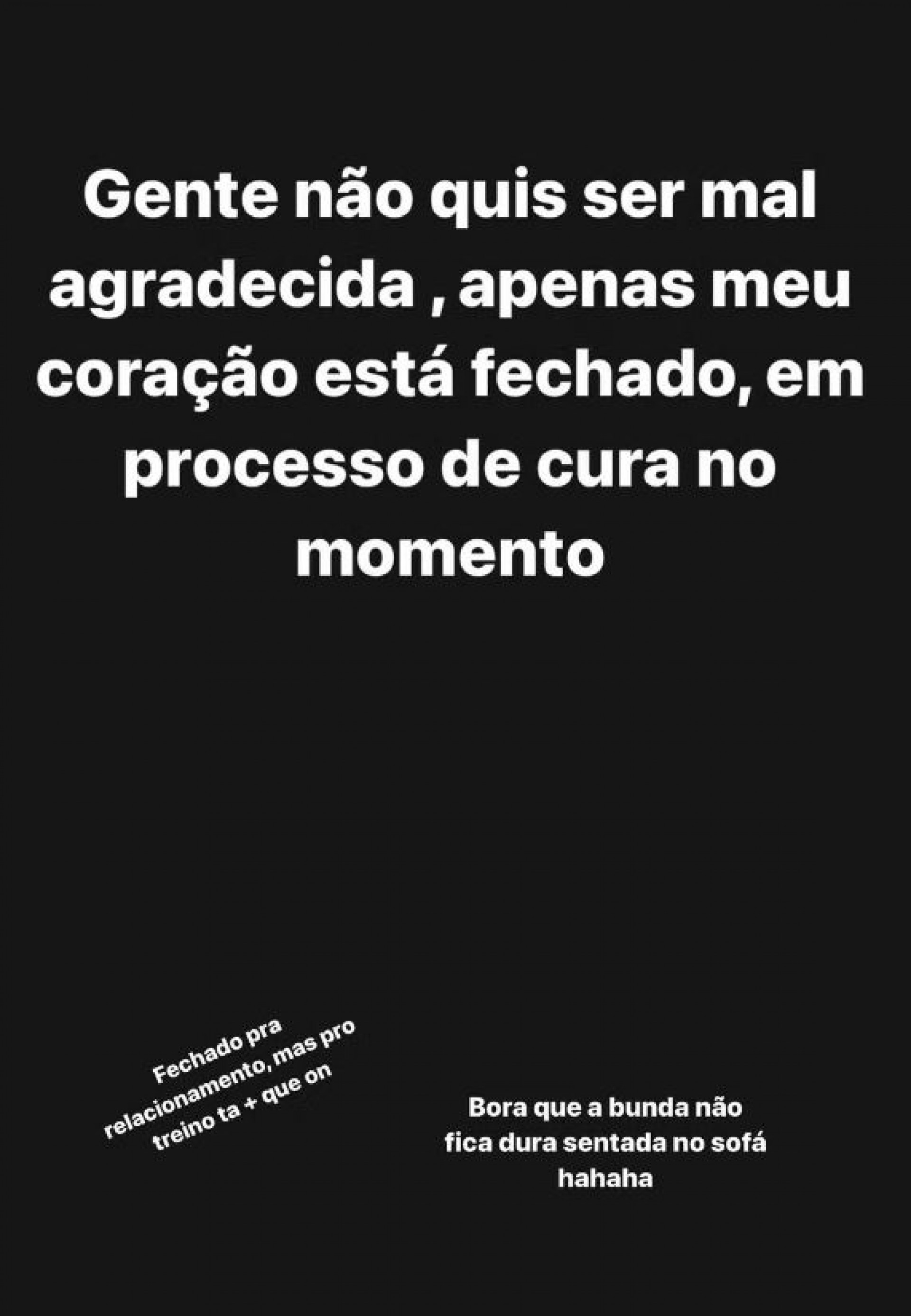 Ainda nos stories, Gracyanne Barbosa se desculpou e explicou que não quis ser grosseira