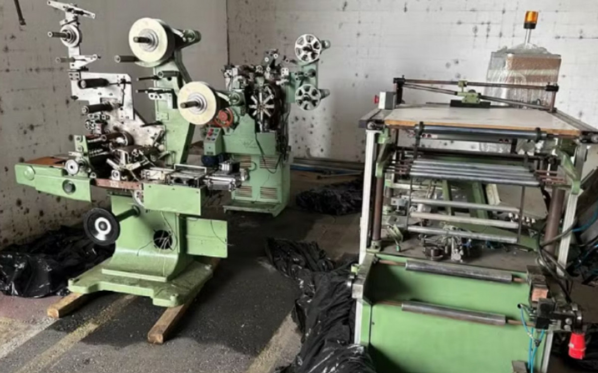 Maquinário encontrado em galpão no Mercado São Sebastião foi confundido com roubado em depósito 