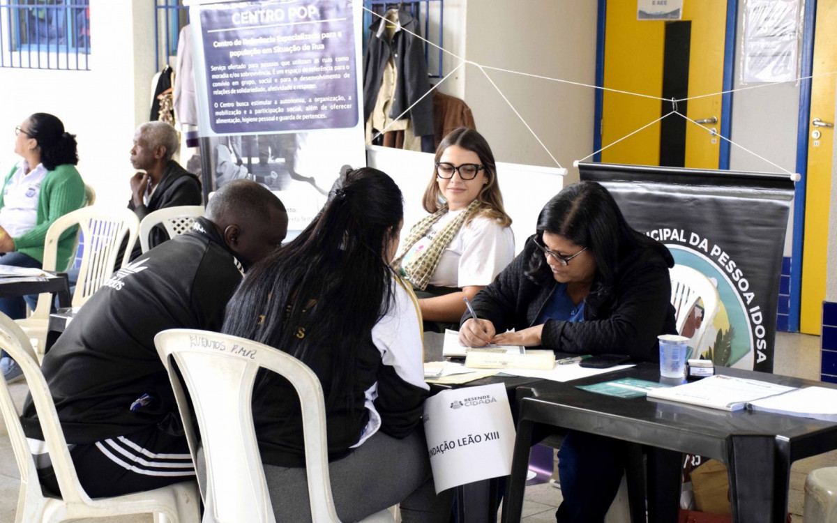 Resende realiza evento com diversos serviços para os moradores