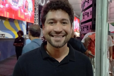 Presidente da Riotur aponta aumento de busca por hotéis com mais um dia de desfiles no Especial